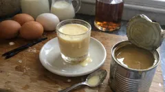 Domácí vaječný koňak bez varu: hladký, krémový a krásně vanilkový