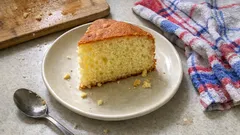 Nadýchaný piškotový korpus „na 1 vejce“: jednoduchý základ, co drží tvar