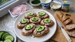 Jednohubky se šunkovou pěnou: hotové za pár minut a vypadají slavnostně