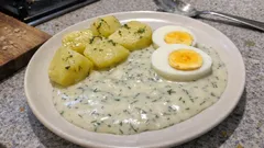 Koprovka jako od babičky – krémová koprová omáčka se sladkokyselou chutí