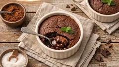 Čokoládový pečený pudink s jemnou omáčkou