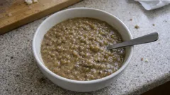 Čočka na kyselo jako od babičky: jednoduchý recept s voňavou jíškou