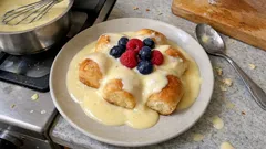 Nadýchané buchtičky s vanilkovým krémem: vláčné těsto a krém bez hrudek