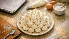 Sněhové pusinky šlehané nad parou: křehké, lesklé a bez praskání