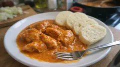 Kuře na paprice s hladkou omáčkou – jednoduchý postup bez hrudek