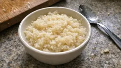 Staročeská vejmrda z křenu a jablek: výrazná příloha, která zvedne vepřové