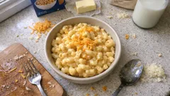 Mac & Cheese do 30 minut: krémová sýrová omáčka bez hrudek