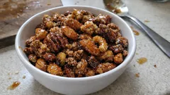 Karamelizované pečené ořechy se skořicí: křupavé pohoštění za pár minut